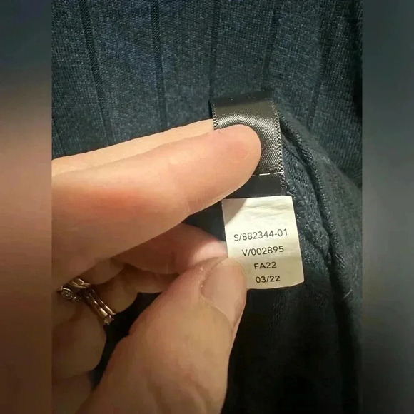 Athleta Harmony Pose Hoodie Sweatshirt Size Small Midnight Navy Color EUC - Picture 5 of 6